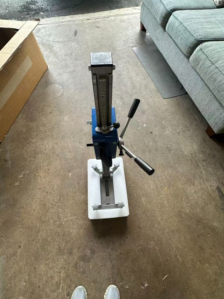 Drilling stand