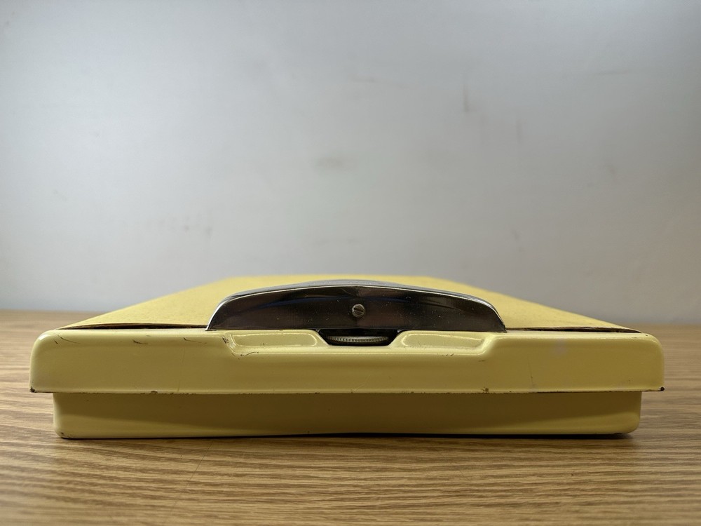 Vintage Harmony House Bathroom Scale Top Handle Yellow - Light Doesn’t Work