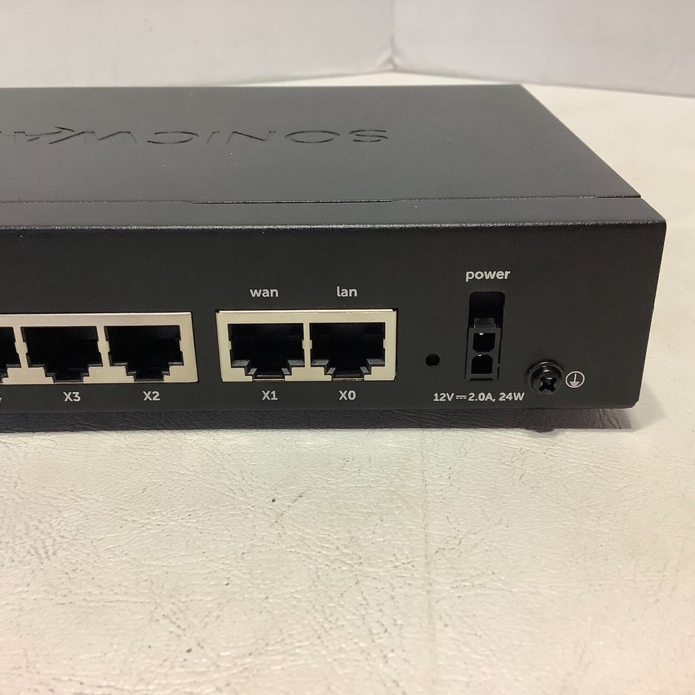 SonicWall TZ400 Network Security/Firewall NO ADAPTOR