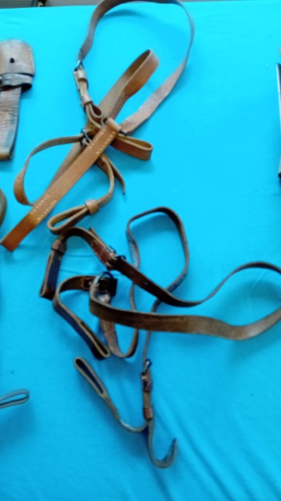 Yugoslavian army leather belt with braces