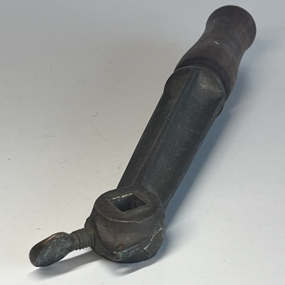 Bronze with Wood Handle 1/2" Square Drive Winch Handle