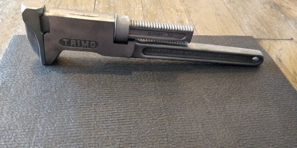 TRIMO 21" Adjustable Pipe Monkey Wrench REFURBISHED