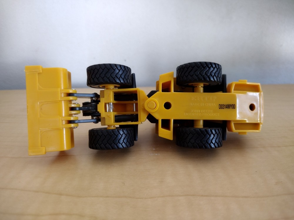 Ertl John Deere Construction Vehicles 1/64 Models
