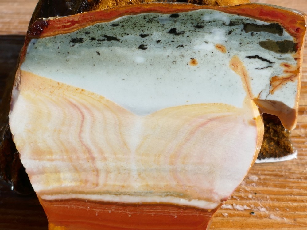 TCR Polychrome Jasper *Rough Slab 85 grams – Orb Pattern | Madagascar