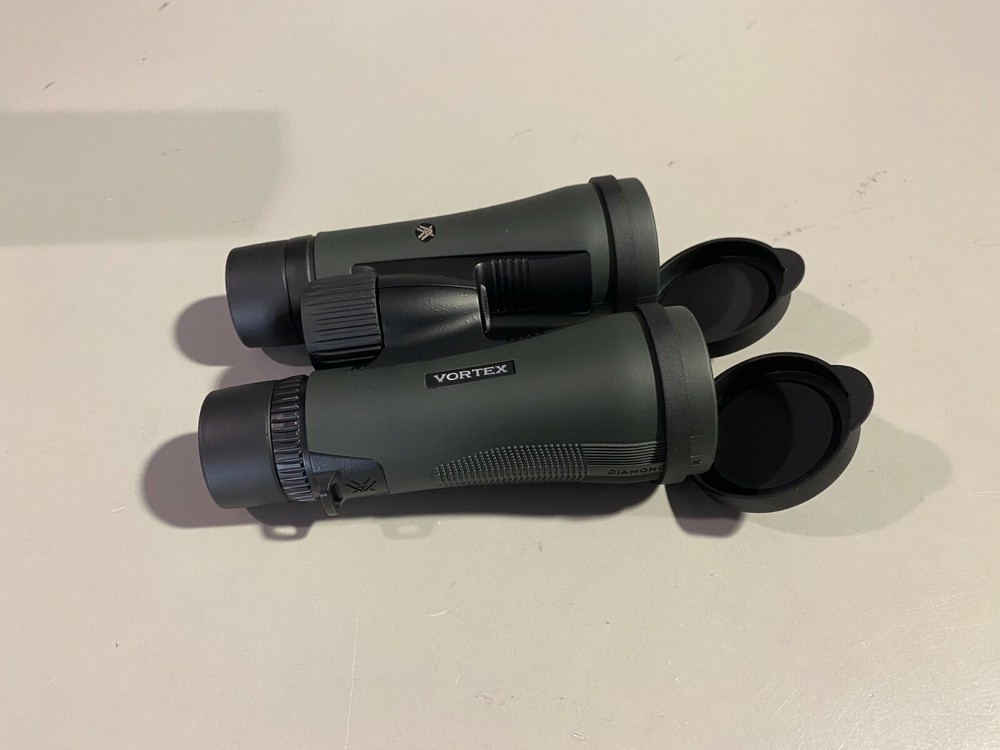 Vortex Diamondback HD 10X50 Binoculars DB-216 Display