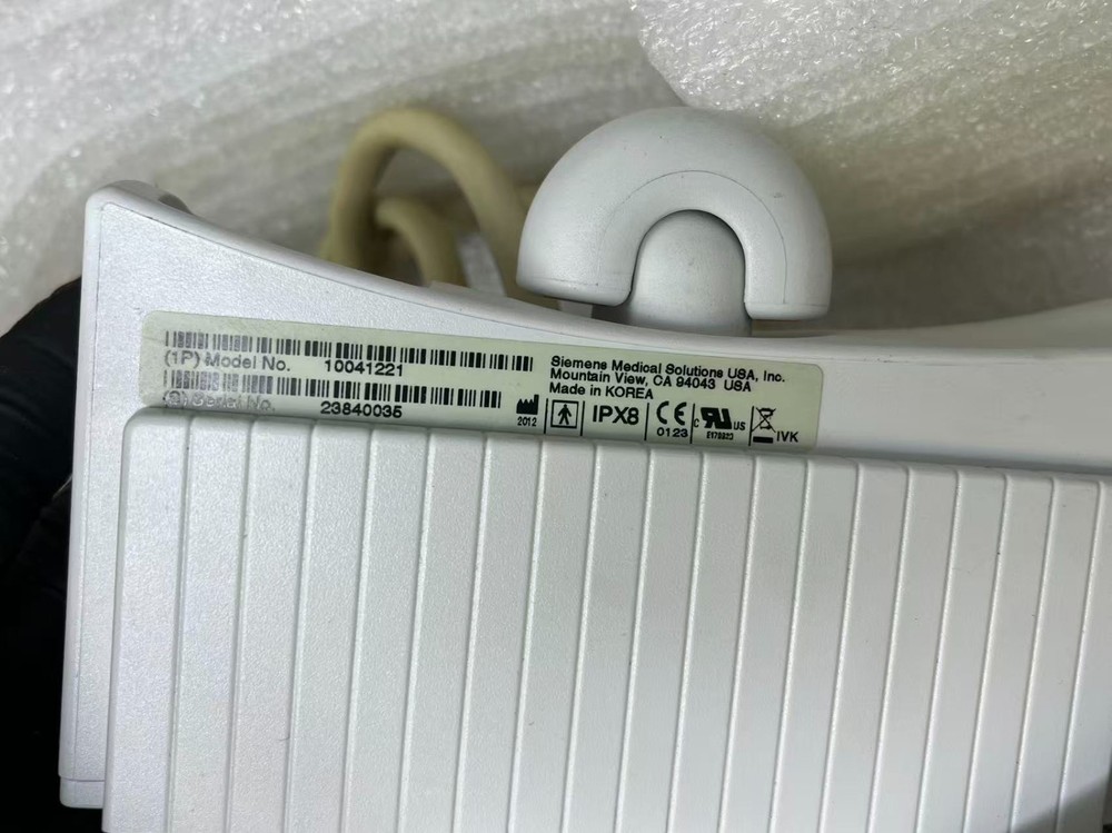 Siemens Acuson 14L5 Multi D linear transducer,UNTESTED