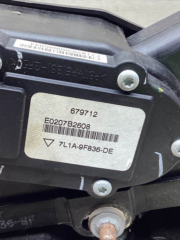 2007-2008 Ford Expedition Power Adjustable Accelerator Pedal Assembly OEM