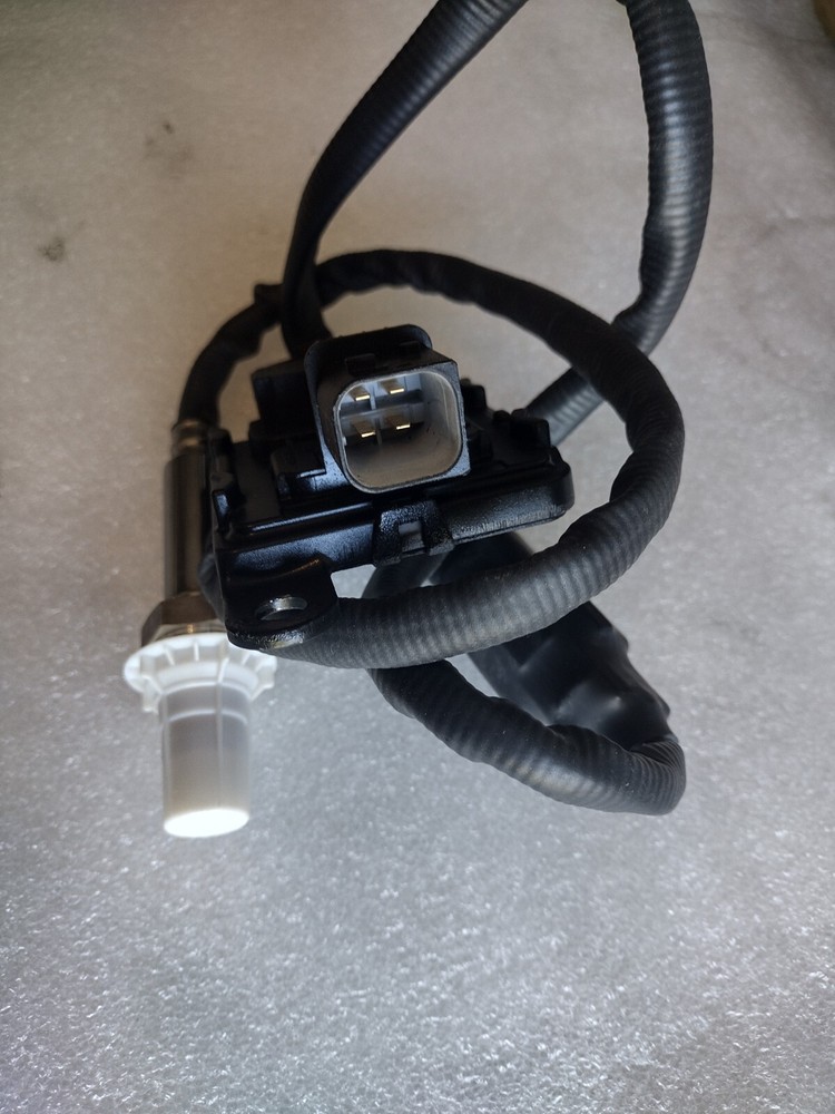 CUMMINS NOX SENSOR / NITROGEN OXIDE #4326873RX/#4326873