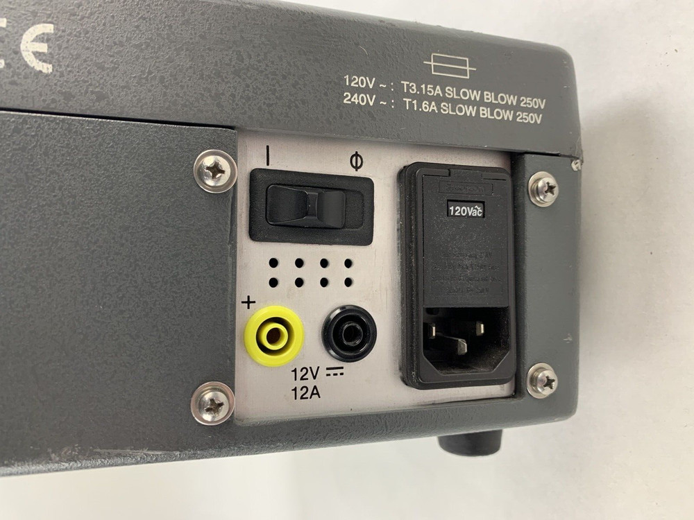 Astro-Med Dash 10 250v RMS Data Logger Powers On