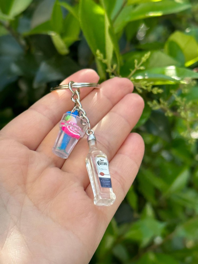 Mini Tequila with cocktail cup Keychain Silver