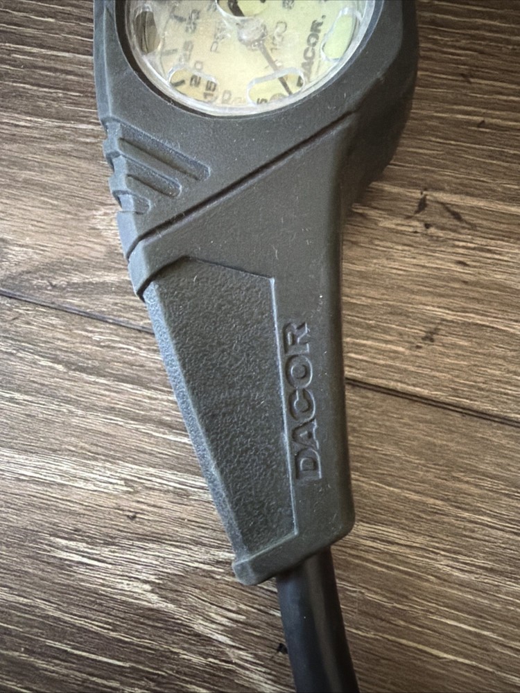 Dacor Console Gauge Analog Depth 200 FT glow Good Condition Ships Same Day Fast!