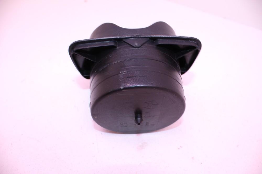 2002 01 02 03 04 Dodge Durango Console Cupholder Center Cup Holder Insert Black