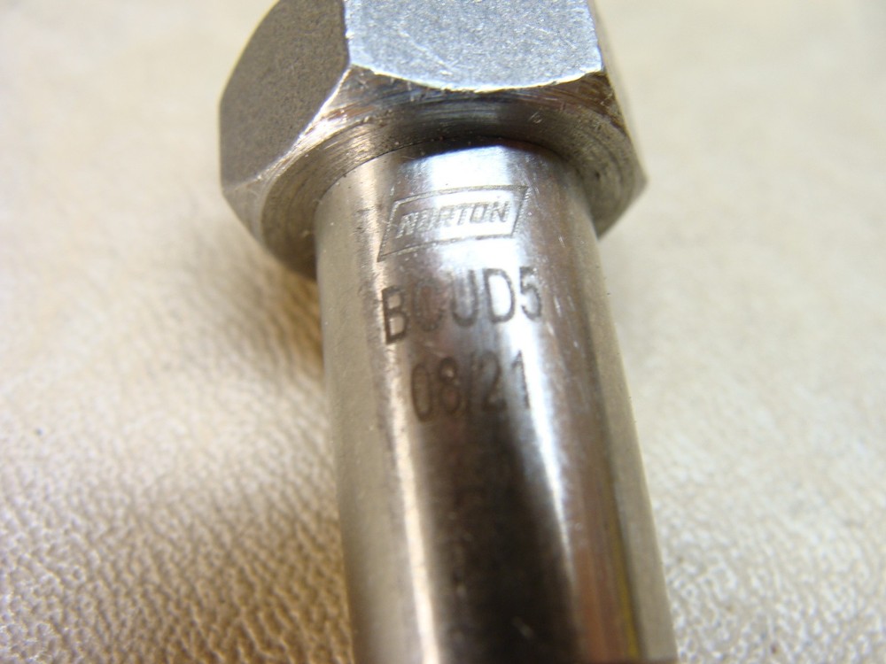 NEW NORTON BCUD5 diamond dressing tool insert 0.437" shank