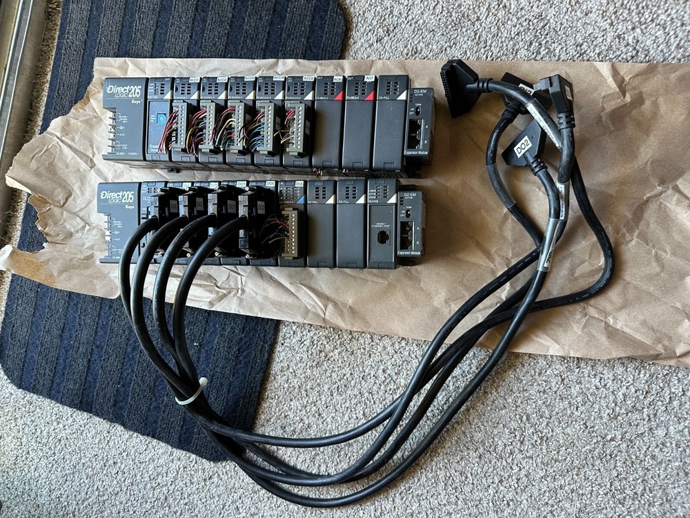 DirectLOGIC DL205 I/O base D2-09B-1