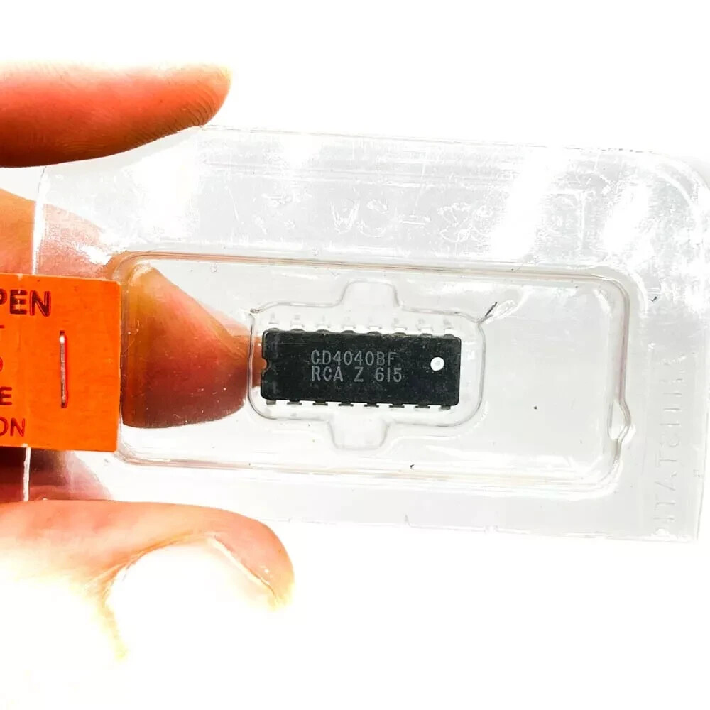 Texas Instruments CD4040BF IC Binary Counter 12-Bit, 16CDIP Negative Edge