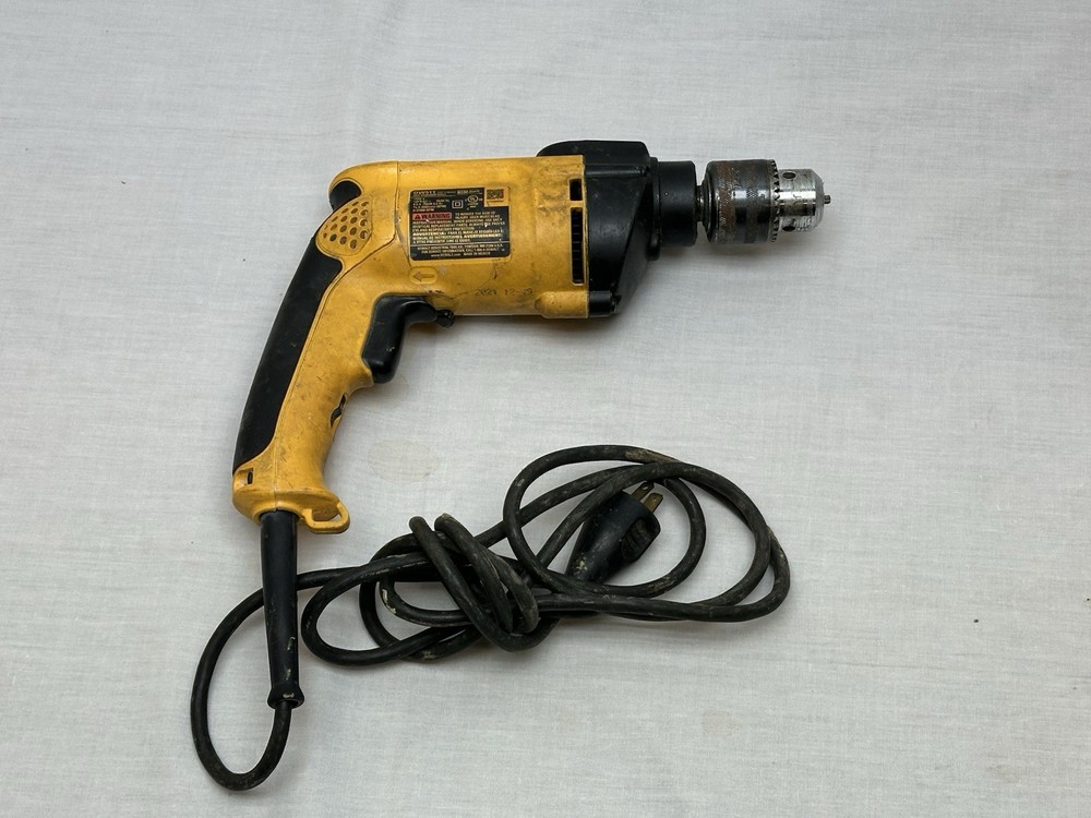 DEWALT DW511 VSR Hammer drill