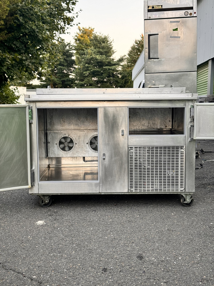 Commercial Pizza Prep Table Refrigerator Cooler