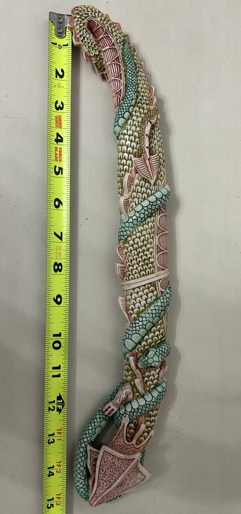 DECORATIVE MULTI-COLORED CHINESE DRAGON HIDDEN DAGGER
