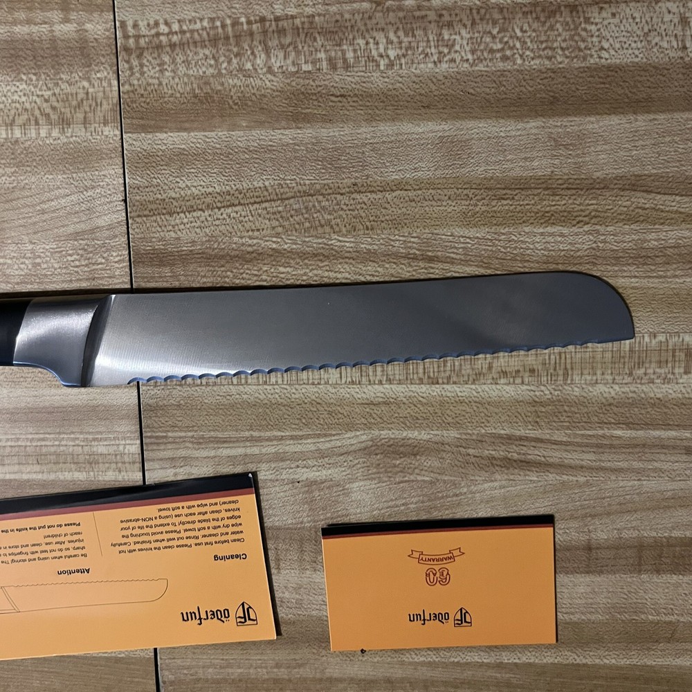 ODERFUN 8 in Bread Knife Chef Quality Serrated Bread Knife