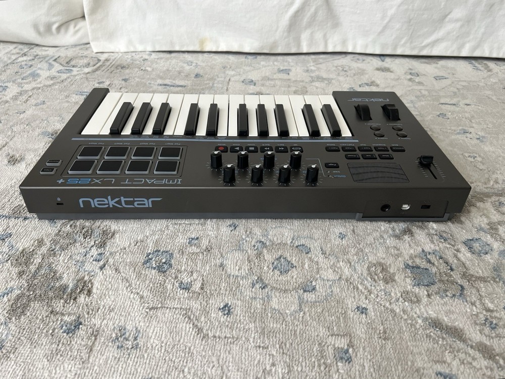Nektar Impact LX25+ USB MIDI Controller Keyboard