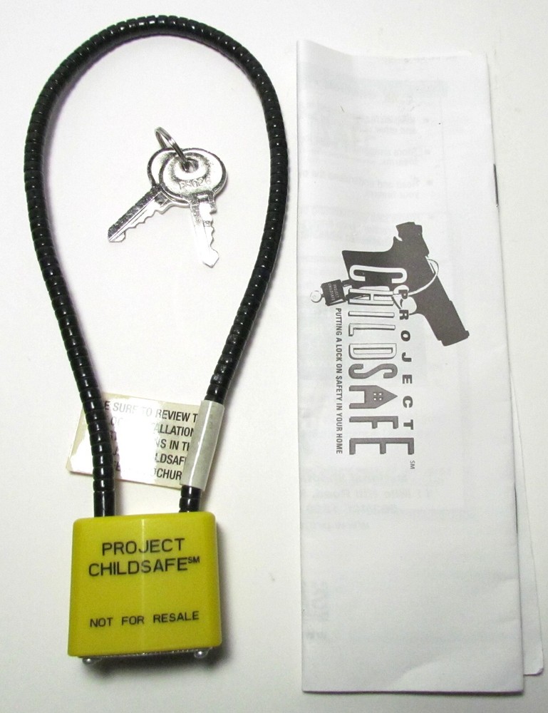 NEW CHILDSAFE CABLE GUN LOCK WITH KEYS