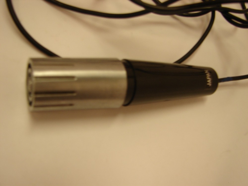 Vintage 3M Microphone With 1/4” Plug In EUC