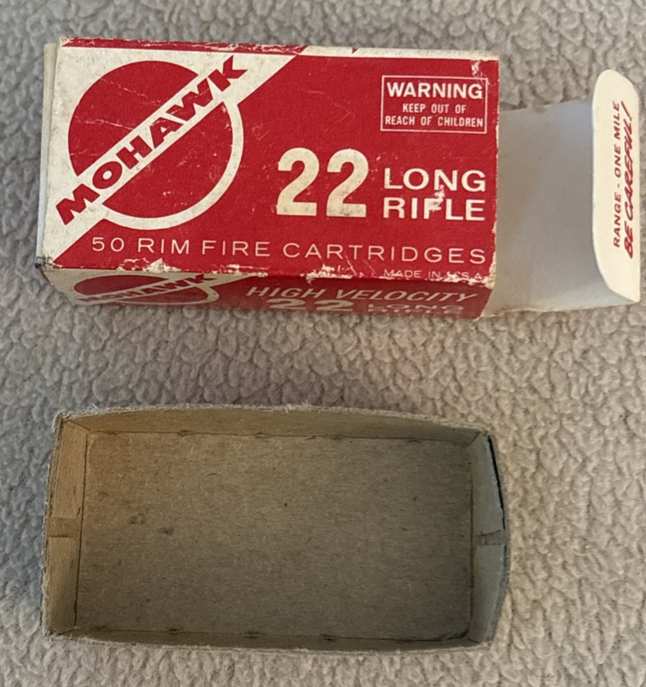 Vintage MOHAWK 22 LONG RIFLE Empty Ammo Box w/Insert- Red Box (A-1)