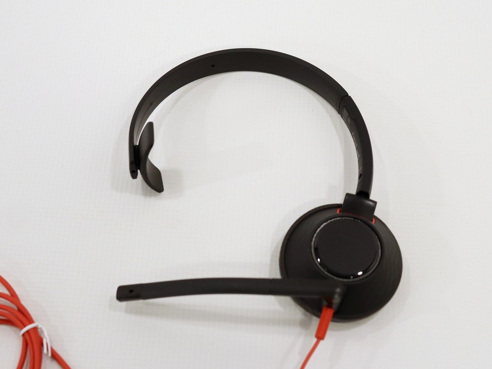 Poly Blackwirew 5210 Bluetooth USB/USB-C Headset