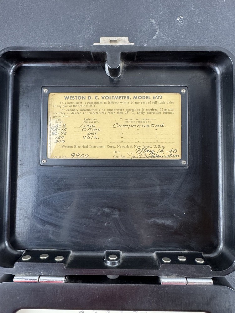 Weston Model 622 Voltmeter Diect Current Bake Lite Fold Out Case Clean