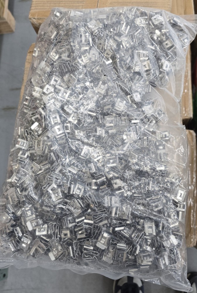Solar Stainless PV Wire Clips 1000 Per Bag
