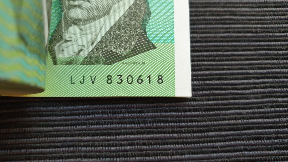 BUNDLE 100 $2 Dollars 1985 Johnston/Fraser UNC Banknotes LGG (LJV)