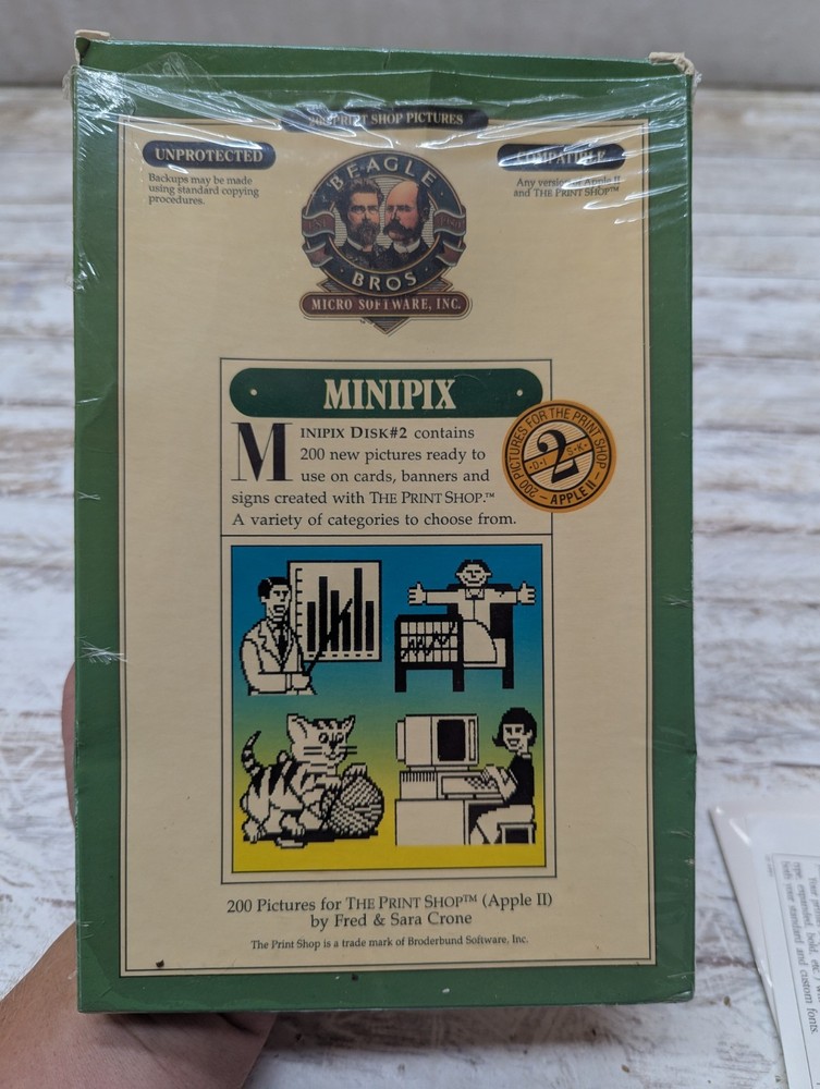 1985 APPLE COMPUTER 5.25" Floppy Disk MINIPIX ProDOS Version Beagle Bros #2