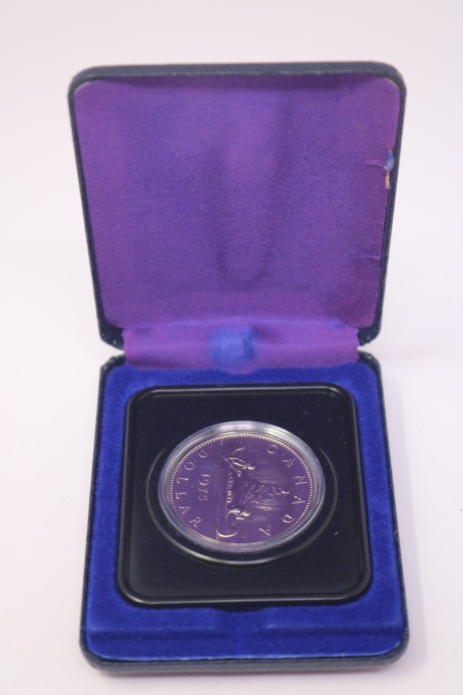 1975 Voyageur Uncirculated $1 One Dollar Canada