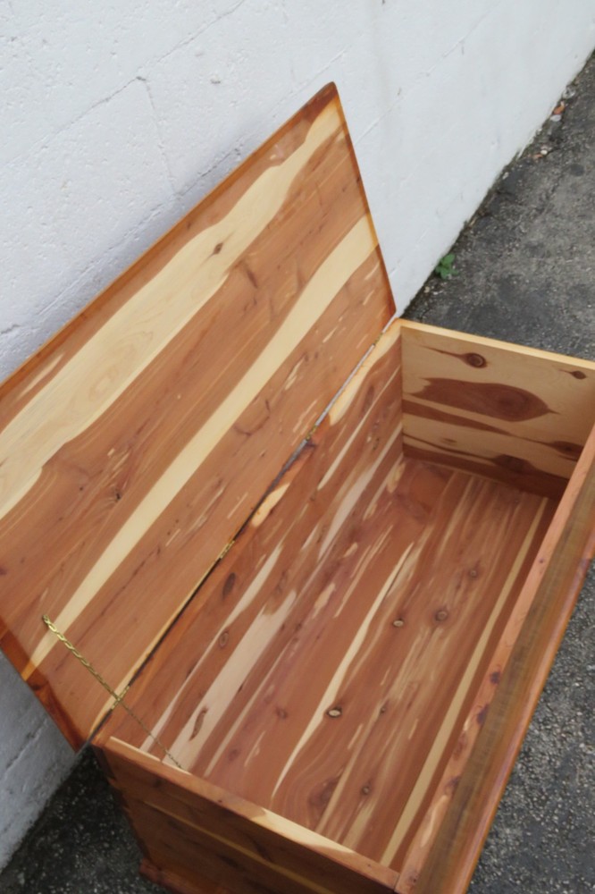 Solid Cedar Hope Chest Blanket Trunk Bench 6175