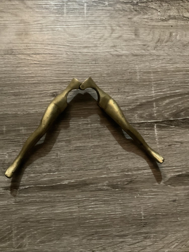 VINTAGE SOLID BRASS LADIES LEGS NUT CRACKER