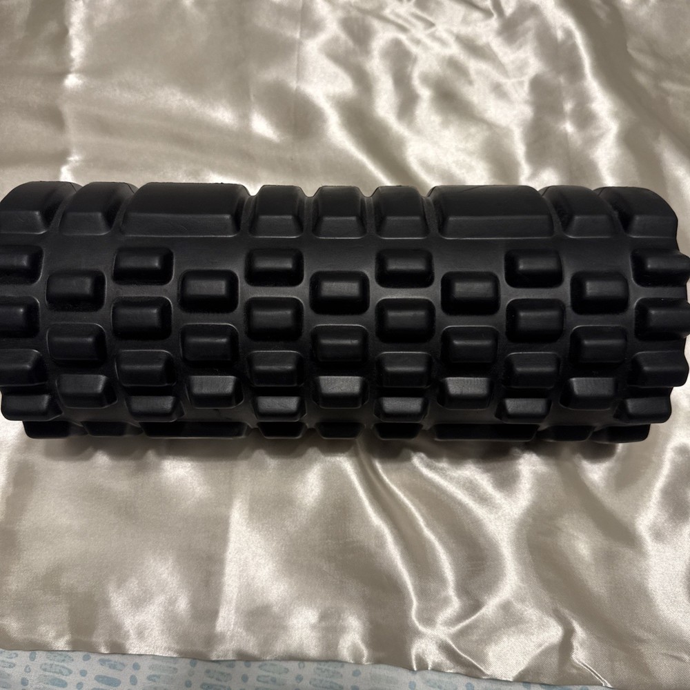 NextRoller By Nextrino 3-Speed Rechargeable Vibrating Foam Roller-New without bx