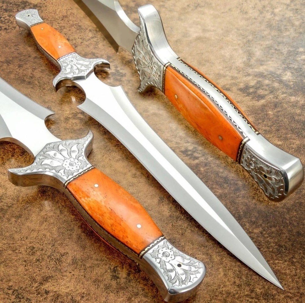CUSTOM D2 STEEL HANDE MADE DAGAR KNIFE ......