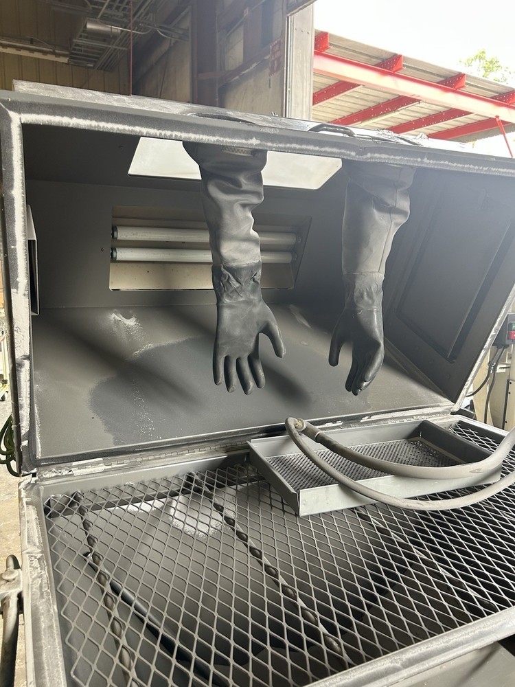 Econoline Sandblast Cabinet