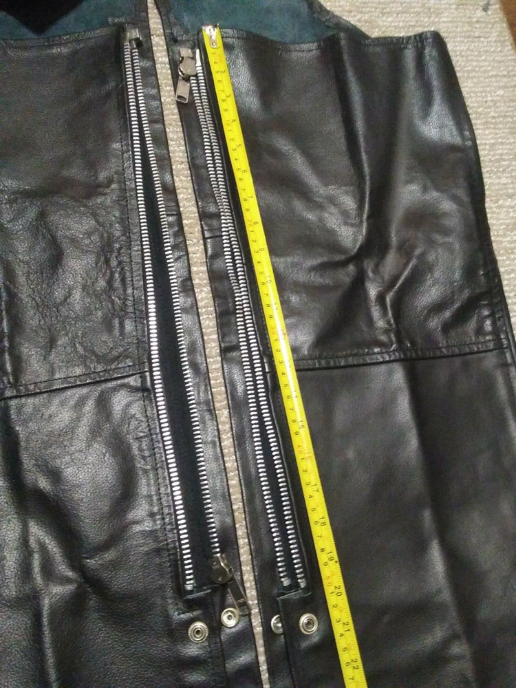Vintage Event Leather Motorcycle Chaps Size SX (Small)