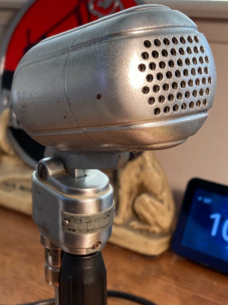 Vintage 1940's TURNER 211 Dynamic Microphone-working with stand & cable