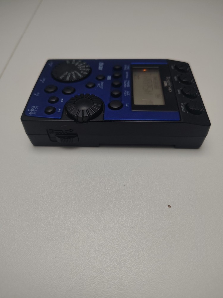 KORG Pandora 4 PX4 Tone Works Guitar Multi Effect Processor