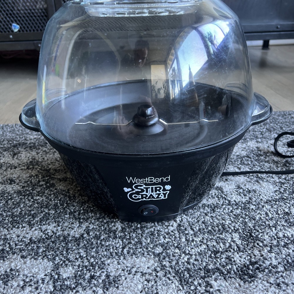 West Bend Stir Crazy 6 Quart Electric Popcorn Maker Corn Popper Works Great!