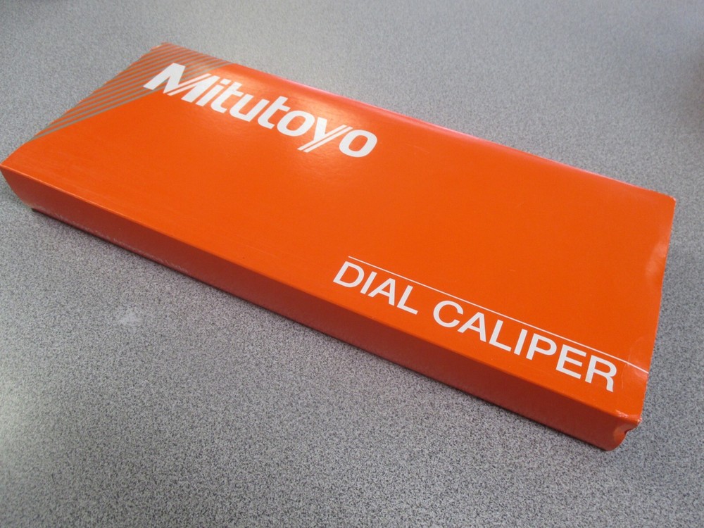 NEW Mitutoyo 8" Dial Caliper #505-743