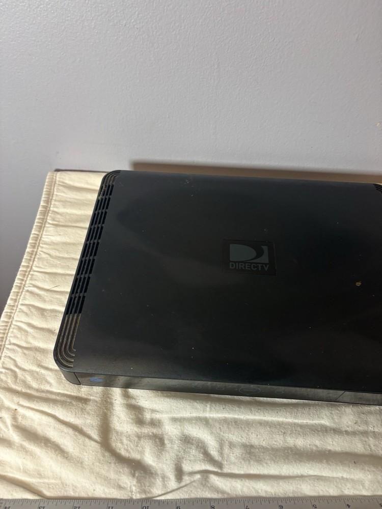 Direct TV Satellite Cable Receiver Bundle HR44-700 Tested