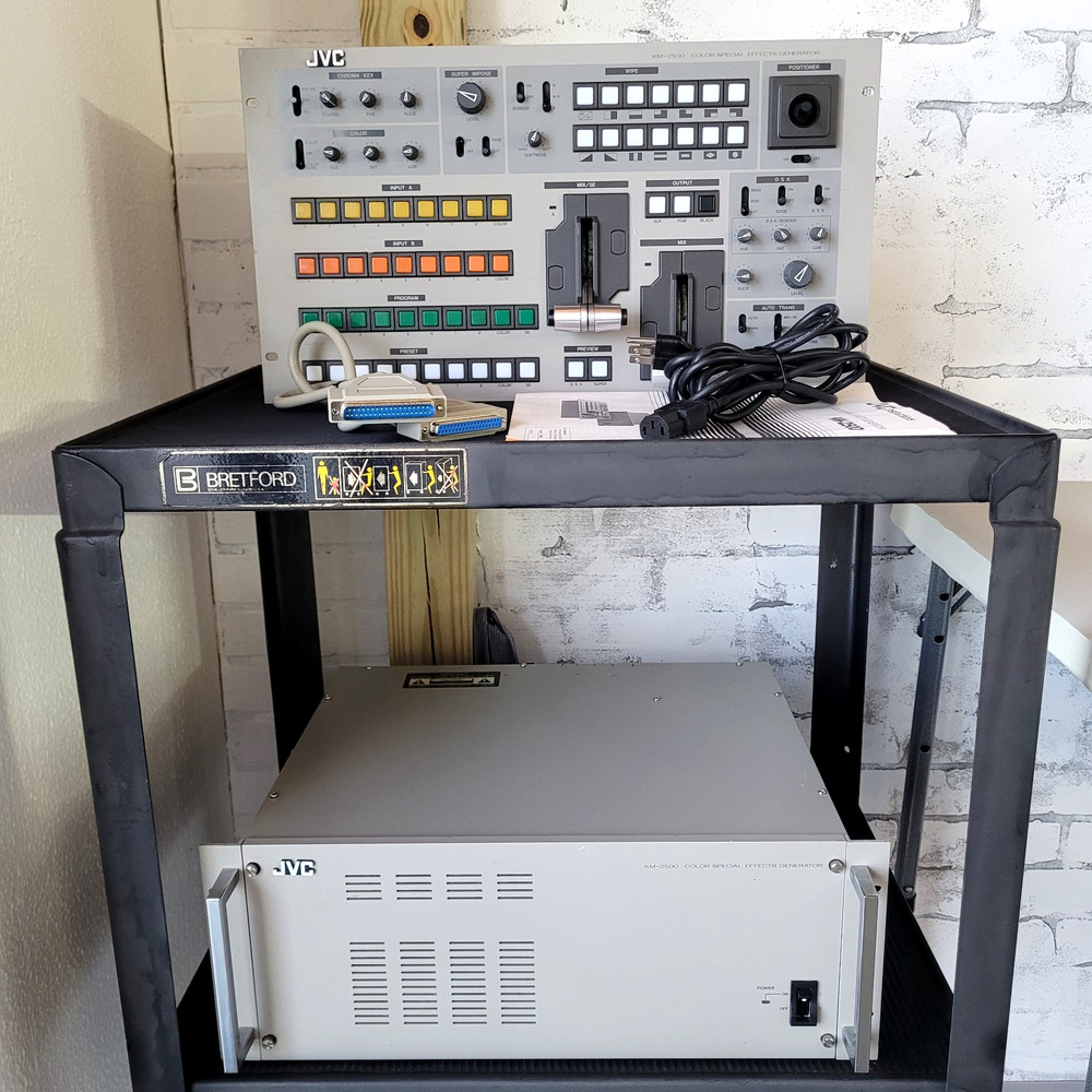 JVC KM-2500 Digital Special Effects Generator Controller W/ Main Unit Tested