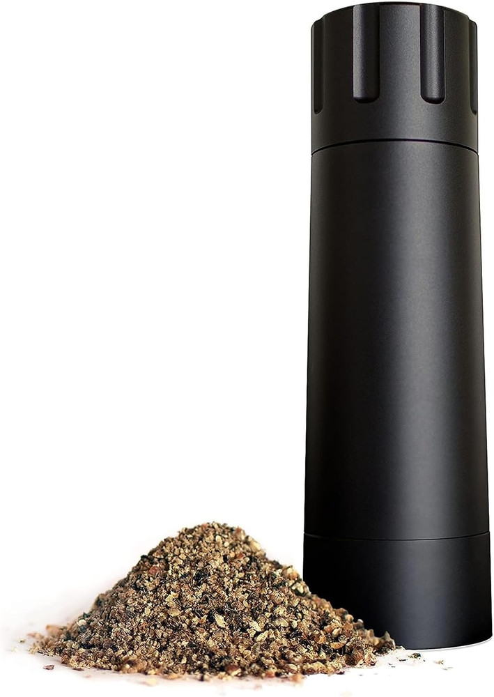 Heavy Duty Solid Pepper Cannon - Professional Manual High Output Pepper Mill