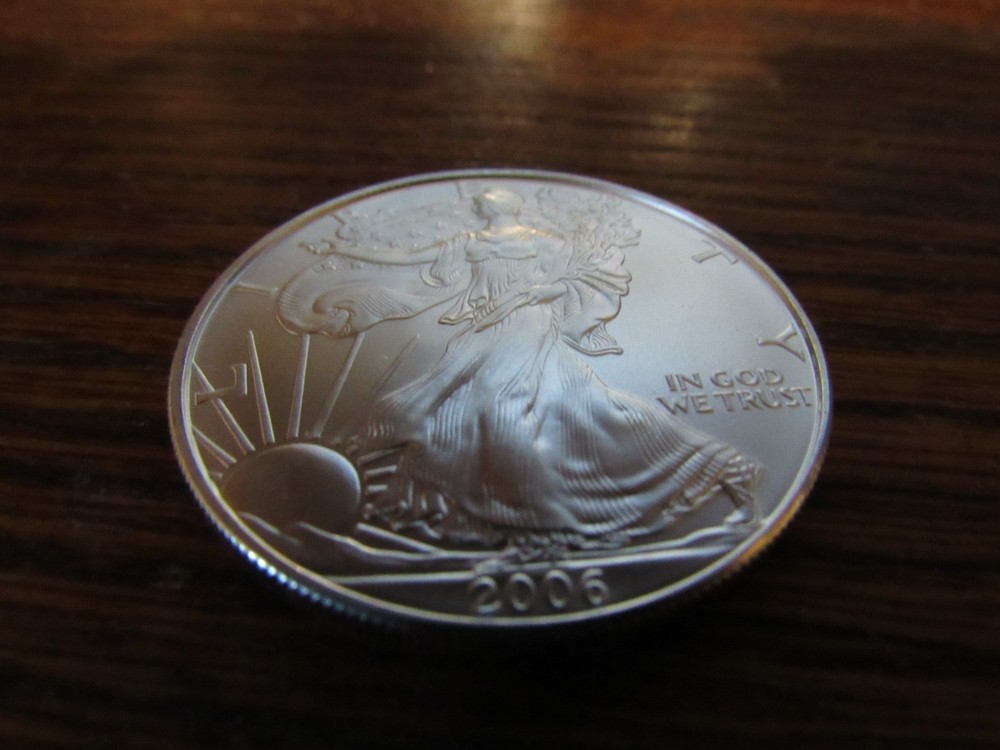 1 OZ. 2006 AMERICAN EAGLE .999 SILVER COINS