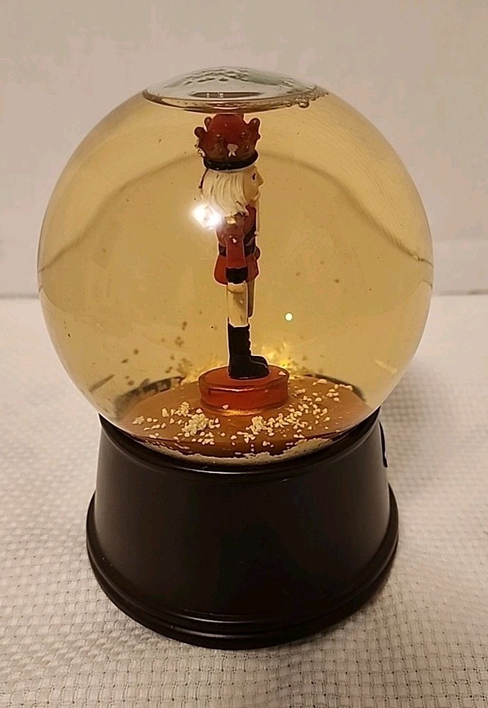 2014 Target ThresHold The Nutcracker Musical Water Globe Snow Globe Works