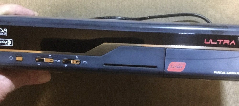 Viewsat VS2000 Ultra Digital Satellite Receiver (please fully read description)