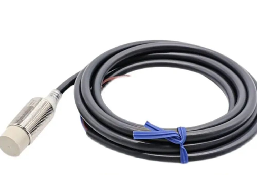 NEW Omron E2E-X7D2-M1-Z